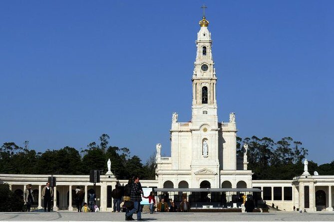 Faith and Heritage: Fátima Batalha Nazaré and Óbidos Private Tour from Lisbon - Practical Details: What to Expect and Why It Matters
