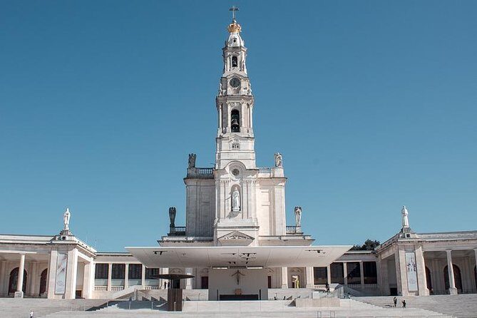 Faith and Heritage: Fátima, Batalha, Nazaré, Óbidos from Lisbon - Who Would Love This Tour?