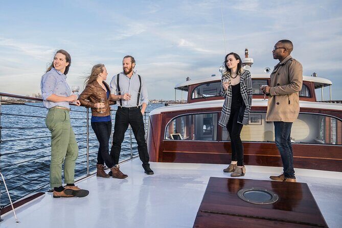 Fall Foliage Cruise on Yacht Full Moon from Chelsea Piers - Exploring the Itinerary in Detail