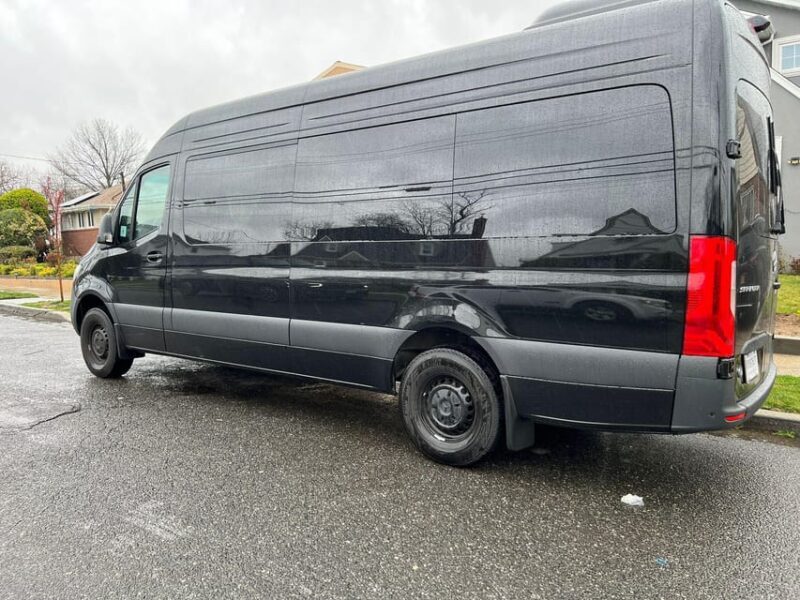 Family And Group Airport Transfer - An Introduction to the Experience