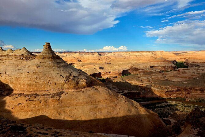 Family-Friendly Slot Canyon Adventure near Hanksville - An Authentic Utah Canyoneering Experience