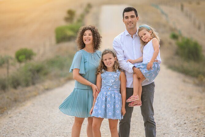 Family photo shoot in Cascais with a professional photographer - An In-Depth Look at the Experience