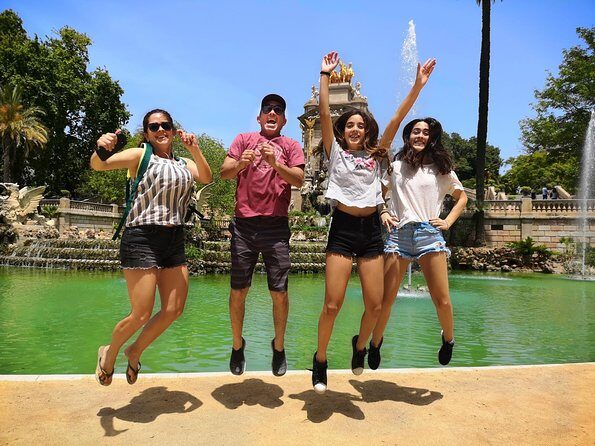 Family Private Tour: Churros, Hot Chocolate & Games in Barcelona - An In-Depth Look at the Tour Experience