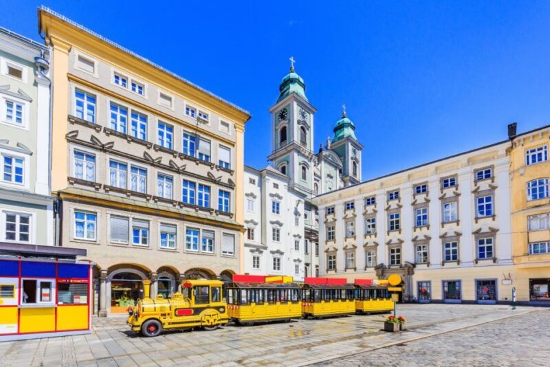 Family Tour of Linz's Old Town, Pöstlingberg and Grottenbahn - Who Is This Tour Best For?