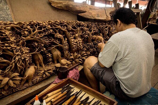 Famous Floating Market Damnoen Saduak Day Tour with Private Guide from Hua Hin - FAQ