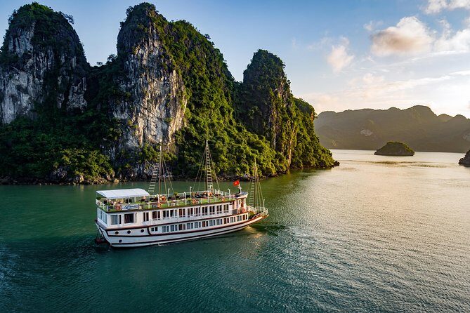 Fantastic Trip 5 Day Sapa - Ninh Binh and Halong Cruise - An In-Depth Look at the 5-Day Northern Vietnam Tour