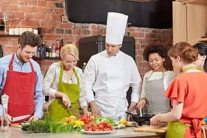 Farm To table Experience on an organic hilltop estate in Tuscany - Transportation and Timing