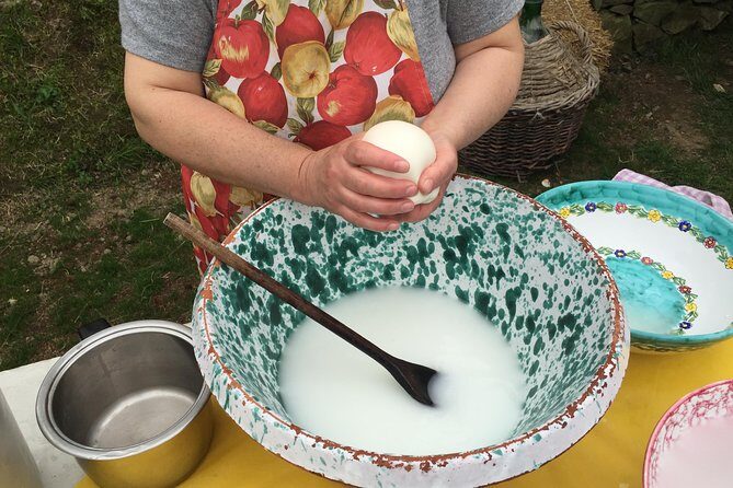 Farm tour with cheese & pizza experience, wine & Limoncello test - An In-Depth Look at the Sorrento Farm Tour Experience