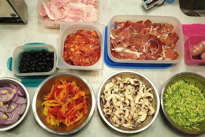 Farmers Market Shopping with Roman Full Course Class - (SHARED) - Dining: Savoring Your Culinary Creations