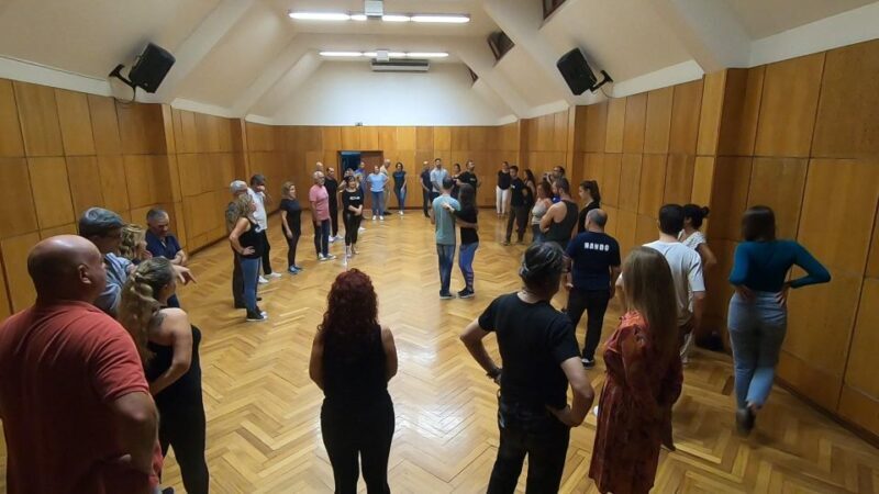 Faro: Dance Private or Group Lessons (Salsa,Bachata,Kizomba) - Key Points