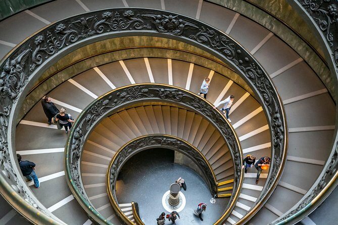 Fast-Access Vatican Museums & Sistine Chapel tour by Tommaso - Limitations and Considerations