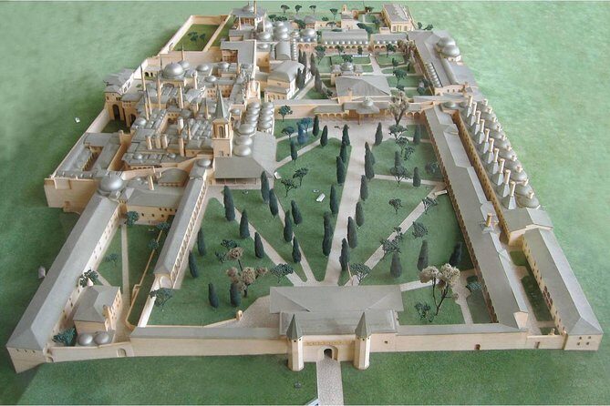 Fast-Track Admission Ticket-Topkapi Palace & Harem-Pay on Arrival - Who Should Book This Tour?