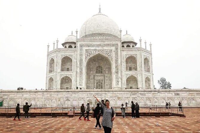 Fatehpur Sikri and Taj Mahal Day Trip from Jaipur - A Detailed Look at the Experience