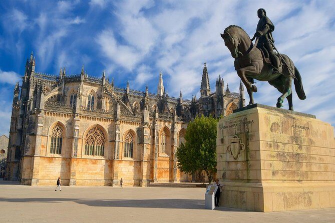 Fátima  Batalha  Nazaré  Óbidos: FAITH, HISTORY, AND BEAUTY - A Deep Dive into the Itinerary: What to Expect and Why It Matters