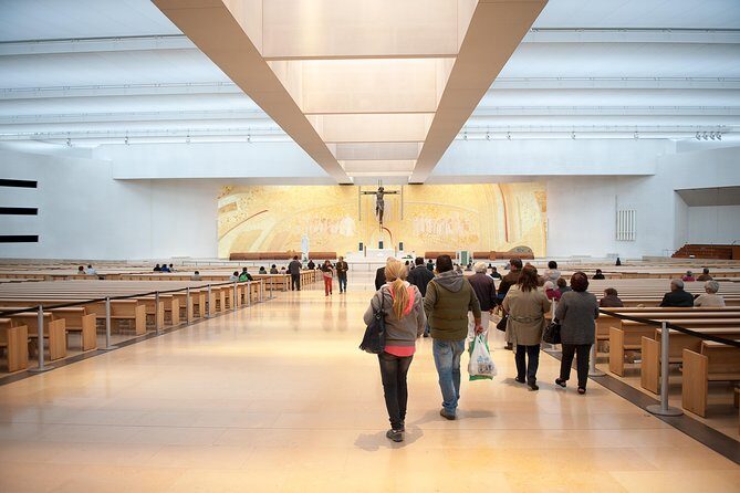 Fatima Batalha Nazare Obidos Private Tour - Why This Tour Works: Analyzing the Value