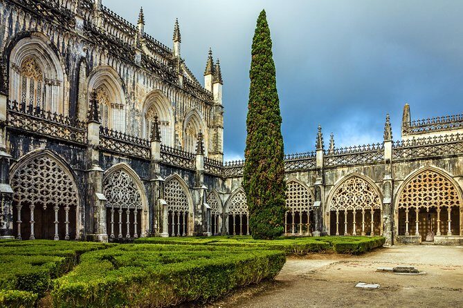 Fatima Batalha Nazaré Óbidos Small Group Tour From Lisbon - The Sum Up