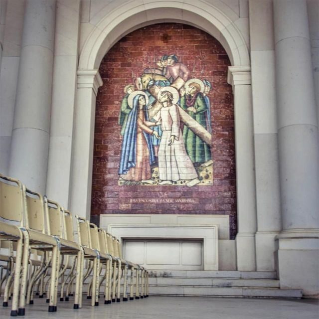 Fátima Day Trip from Lisbon Small Groups - Key Points