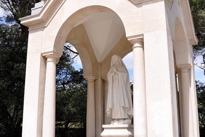Fátima Half Day Private Tour * Private Tours * - The Practicalities