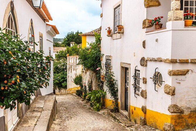 Fátima, Nazaré and Obidos Full Day Tour - An In-Depth Look at the Fátima, Nazaré, and Óbidos Tour