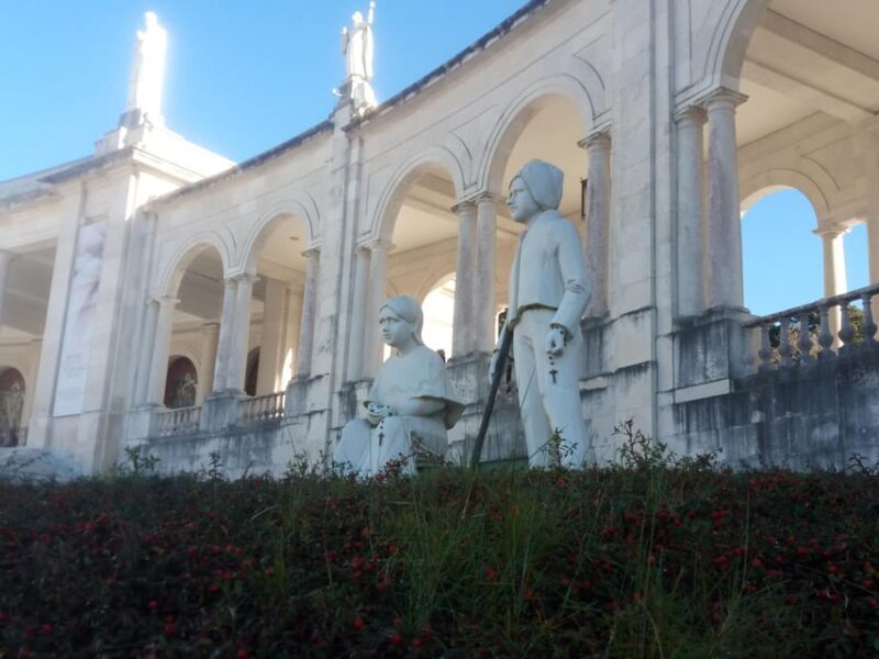 Fátima, Óbidos & Nazaré | Full Day Private Tour - The Itinerary in Detail: What You Can Expect