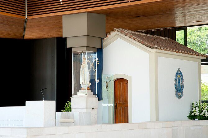Fatima, Tomar and Convent of Christ on comfortable minivan - Authentic Experiences from Other Travelers