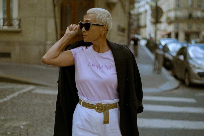 Feel like a star in Paris with photos and a mini movie! - Why This Tour Offers Great Value