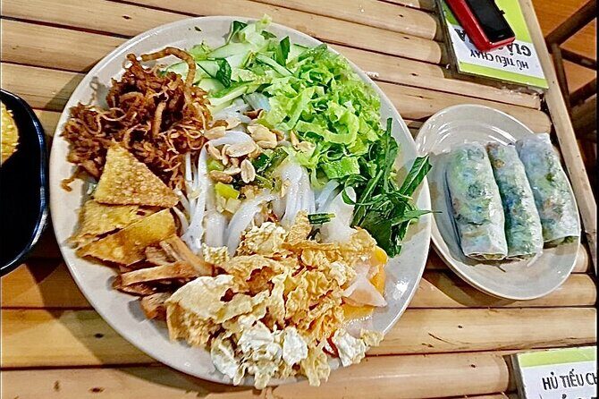 FEMALE TOUR GUIDE | Private Street Food & Sightseeing By Scooter - Transportation & Comfort