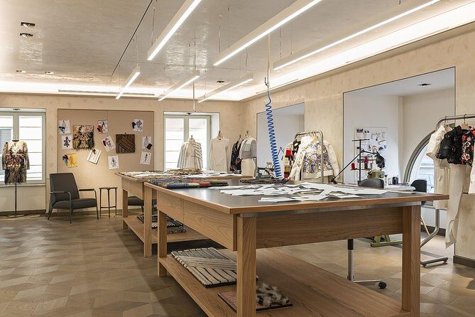 Fendi Experience: the pure essence of Roman high fashion - What the Reviews Reveal