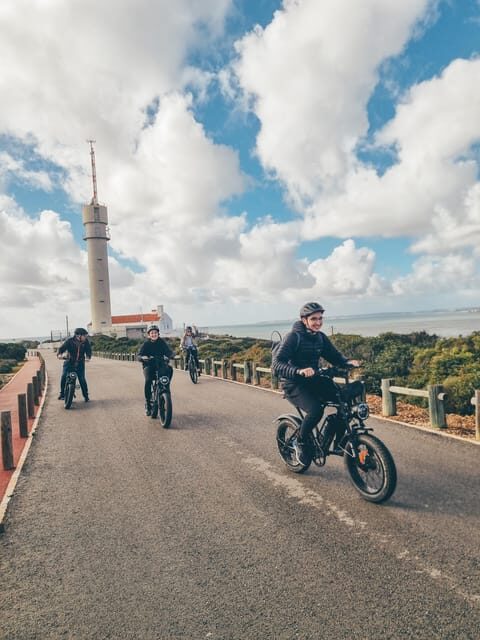 Ferragudo: Explore in style with Fat Bikes - Practical Tips for Your Ride