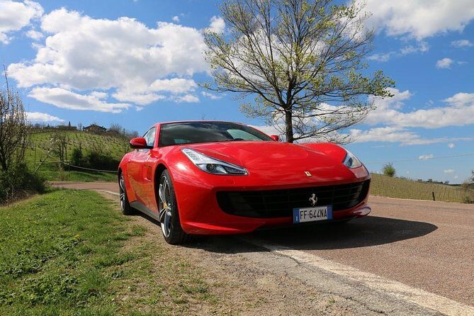 Ferrari GTC4 Lusso V12 - Driving Experience in Maranello - Ferrari GTC4 Lusso V12 - Driving Experience in Maranello