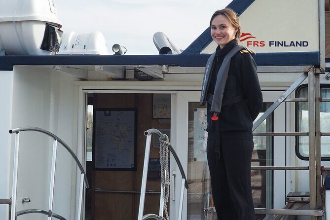 Ferry to Suomenlinna Fortress Island - Who Will Love This Tour?