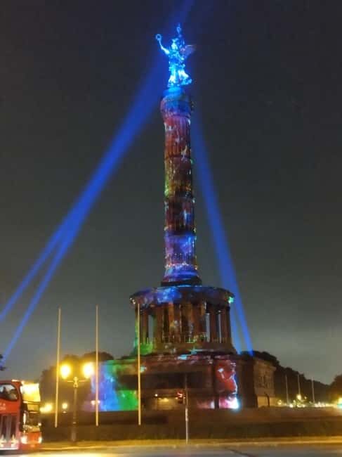 "Festival of lights" Rickshaws Tour Start Brandenburger Tor - An In-Depth Look at the Berlin Festival of Lights Rickshaw Tour