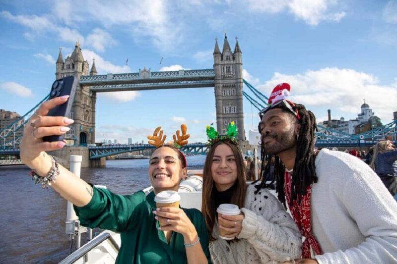 Festive London Christmas Day River Thames Lunch Cruise - An In-Depth Look at the London Christmas Day River Thames Lunch Cruise
