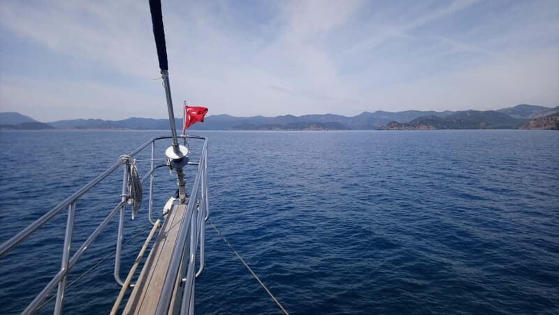 Fethiye: 12 Islands Boat Tour with Lunch and Hotel Transfer - What to Expect from the Fethiye 12 Islands Boat Tour