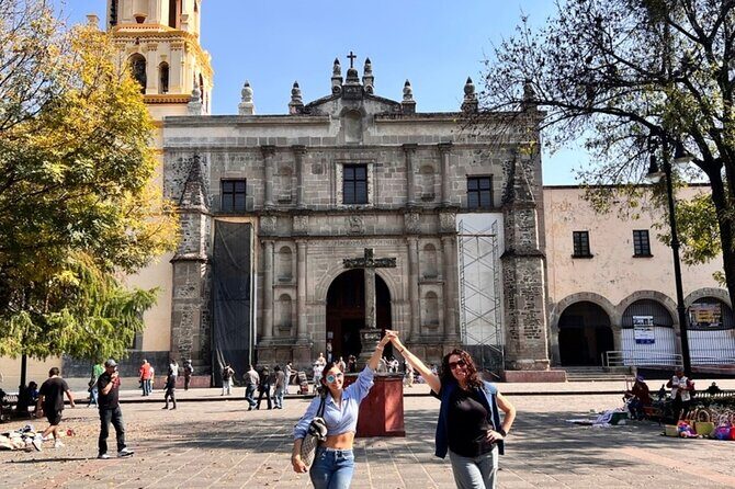 Fiesta Tour in Xochimilco with Tequila in addition Coyoacán and CU - An In-Depth Look at the Fiesta Tour Experience