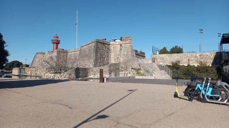 Figueira da Foz: Guided Walking Tour - Key Points