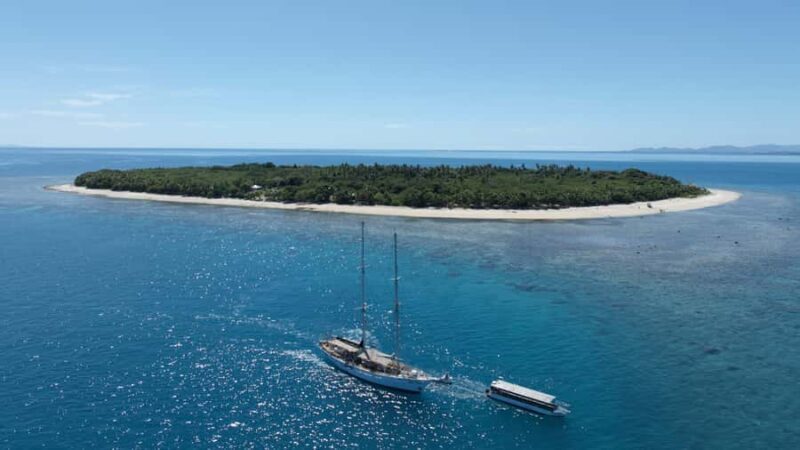 Fiji: Captain Cook Cruises - Island & Reef Day Trip - Arrival at Kadavu Lailai: The Beach and Reef