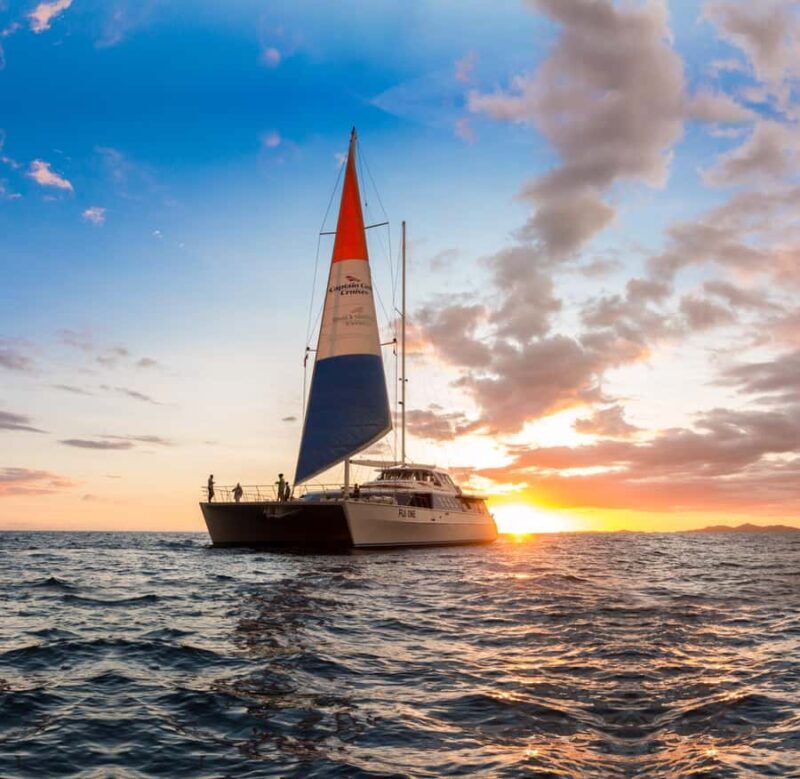 Fiji: Captain Cook Cruises Sunset Dinner Cruise - Key Points