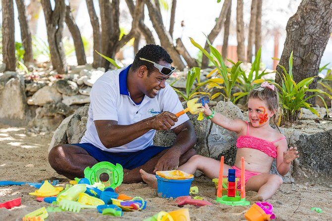 Finding Nemo - Half Day Cruise to South Sea Island - Activities and Time Management