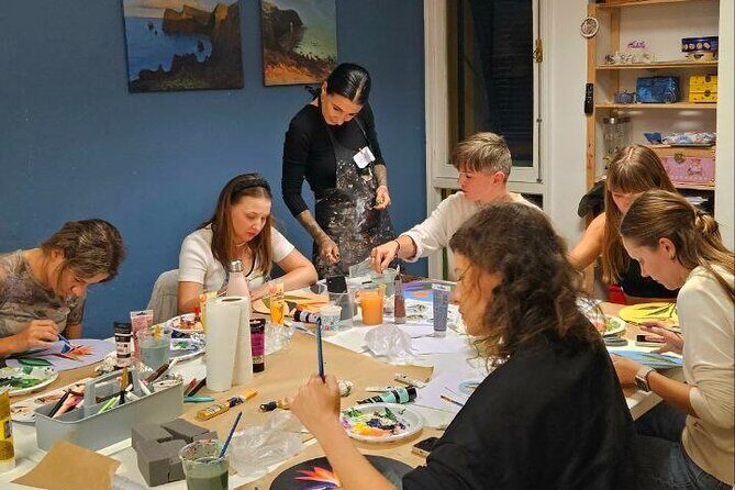 Fine Art Classes in Funchal - FAQ