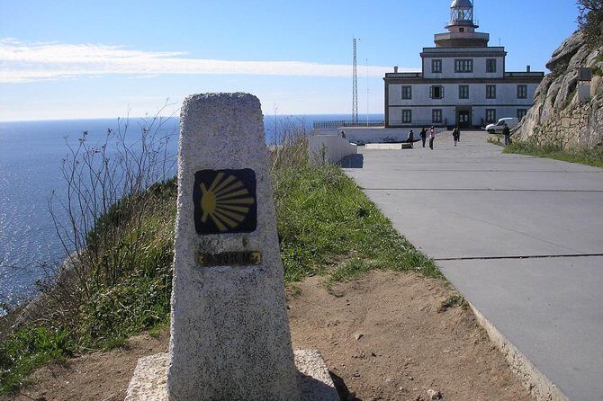 Finisterre and Costa da Morte: The Most Complete Tour of Santiago - Who Should Consider This Tour?