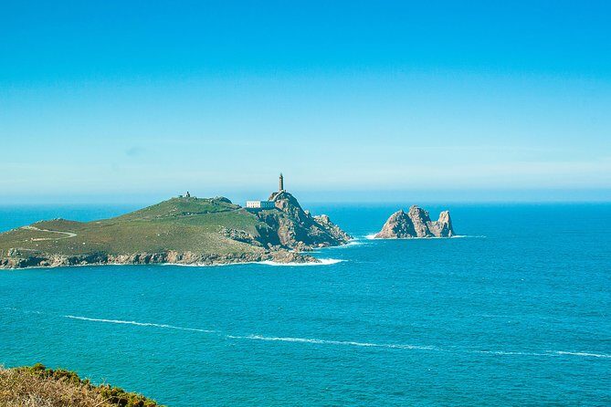 Finisterre & Costa da Morte "Private" day tour from Santiago de Compostela - The Sum Up