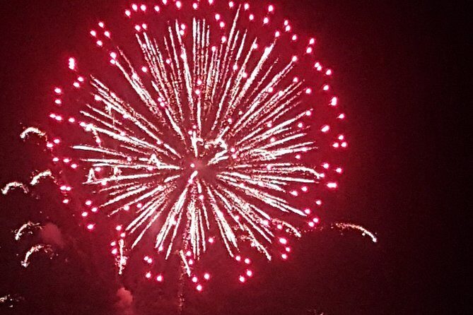 Fireworks Cruise in Destin Harbor aboard the hydrojet - FAQ
