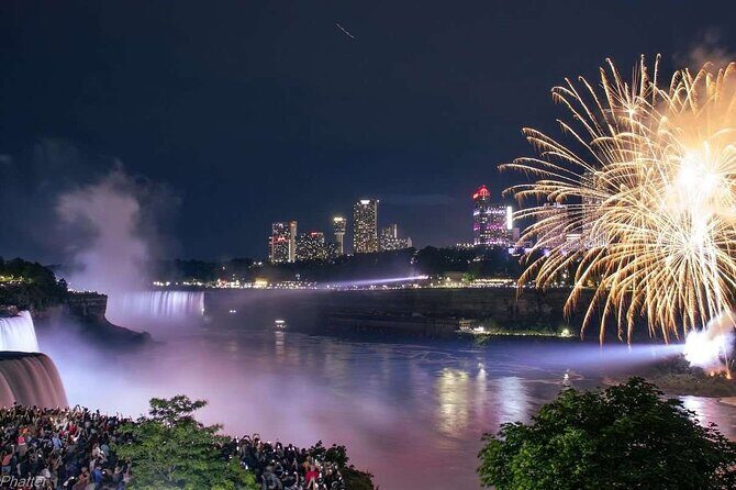 Fireworks & Falls Glow Walking Tour Canada + Skylon Tower - The Itinerary in Detail