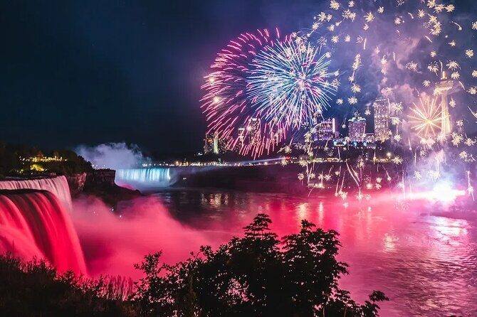 Fireworks & Falls Glow Walking Tour Canada + Skylon Tower - FAQs