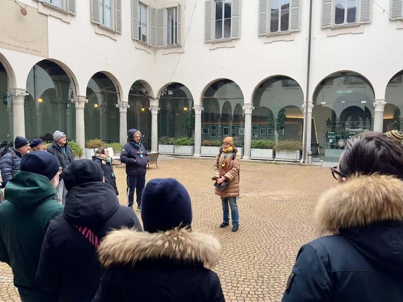 First time in Milan? Tour of iconic places with Paola! - Practical Details and Value