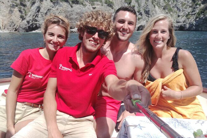 Fishing tour in Capri with lunch on board (semi-private) - FAQ