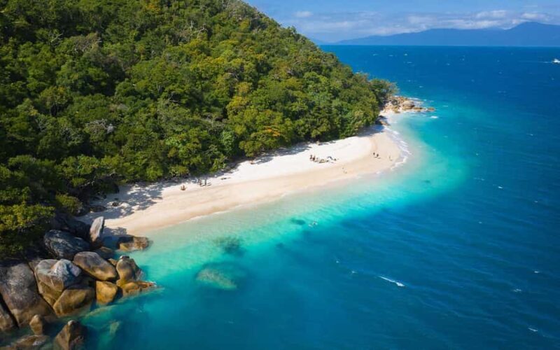Fitzroy Island: Full-Day Ferry & Snorkel Safari Guided Tour - Why This Tour Works