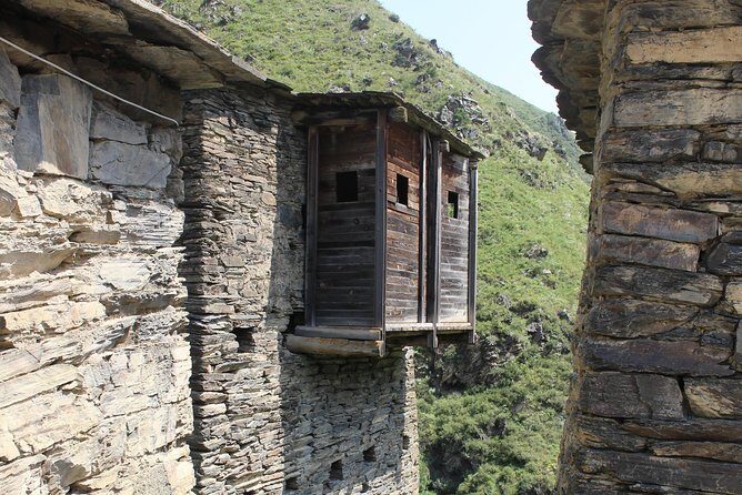 Five days tour to Khevsureti (Abudelauri lakes) & Kazbegi with hikes. - Day 5 — The Final Hike to Gergeti Trinity Church