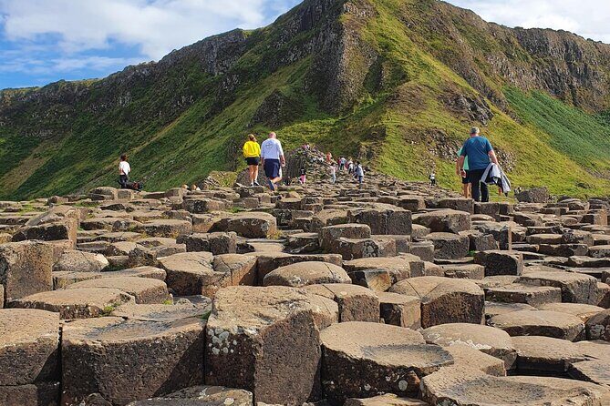 Five Star Giant's Causeway Luxury Private Tour from Belfast - What Makes This Tour Stand Out?